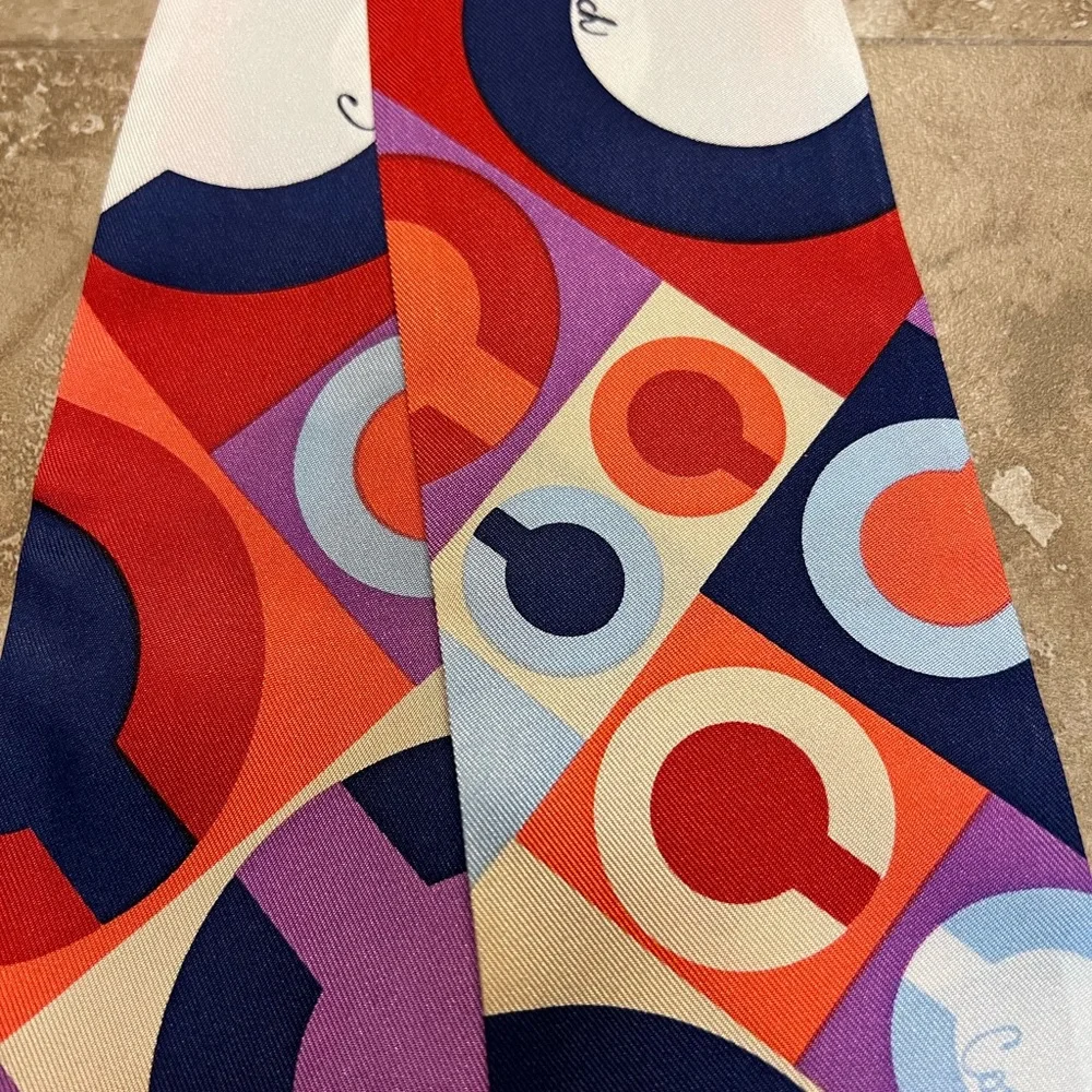 Colorful Geometric Patterned Scarf - Picture 2 of 2